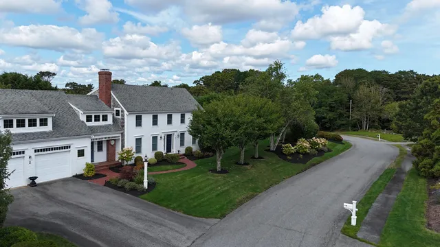 $1,625,000 | 2 Bassett Woods Road, Harwich, MA 02645