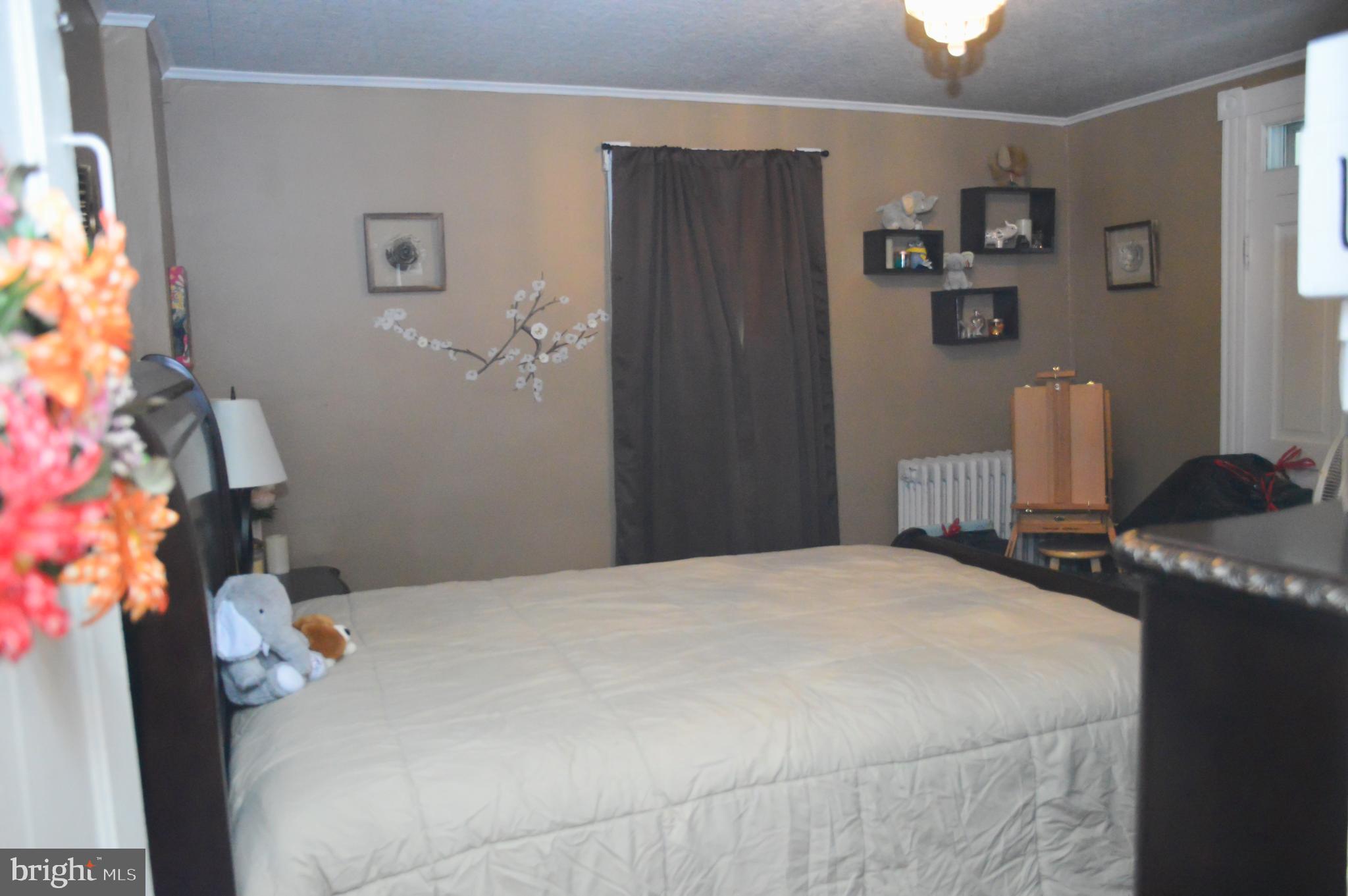 27 East 2nd Avenue Lititz, PA 17543 - Photo 6 of 12 Gallery Image 6