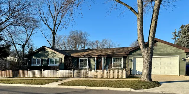 $3,000 | 1521 Childs Street, Wheaton, IL 60187
