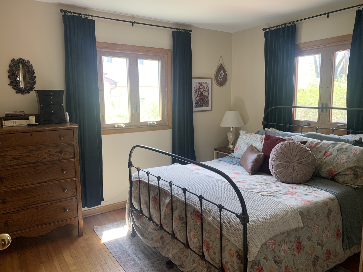 1202 Birch Drive Mount Prospect, IL 60056 - Photo 9 of 22 a bedroom with a bed and a dresser