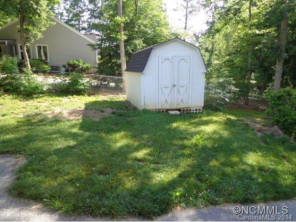 40 Emmas Grove Road Fletcher, NC 28732 - Photo 16 of 23 Gallery Image 16