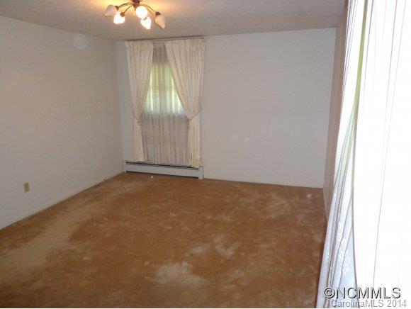 40 Emmas Grove Road Fletcher, NC 28732 - Photo 10 of 23 Gallery Image 10