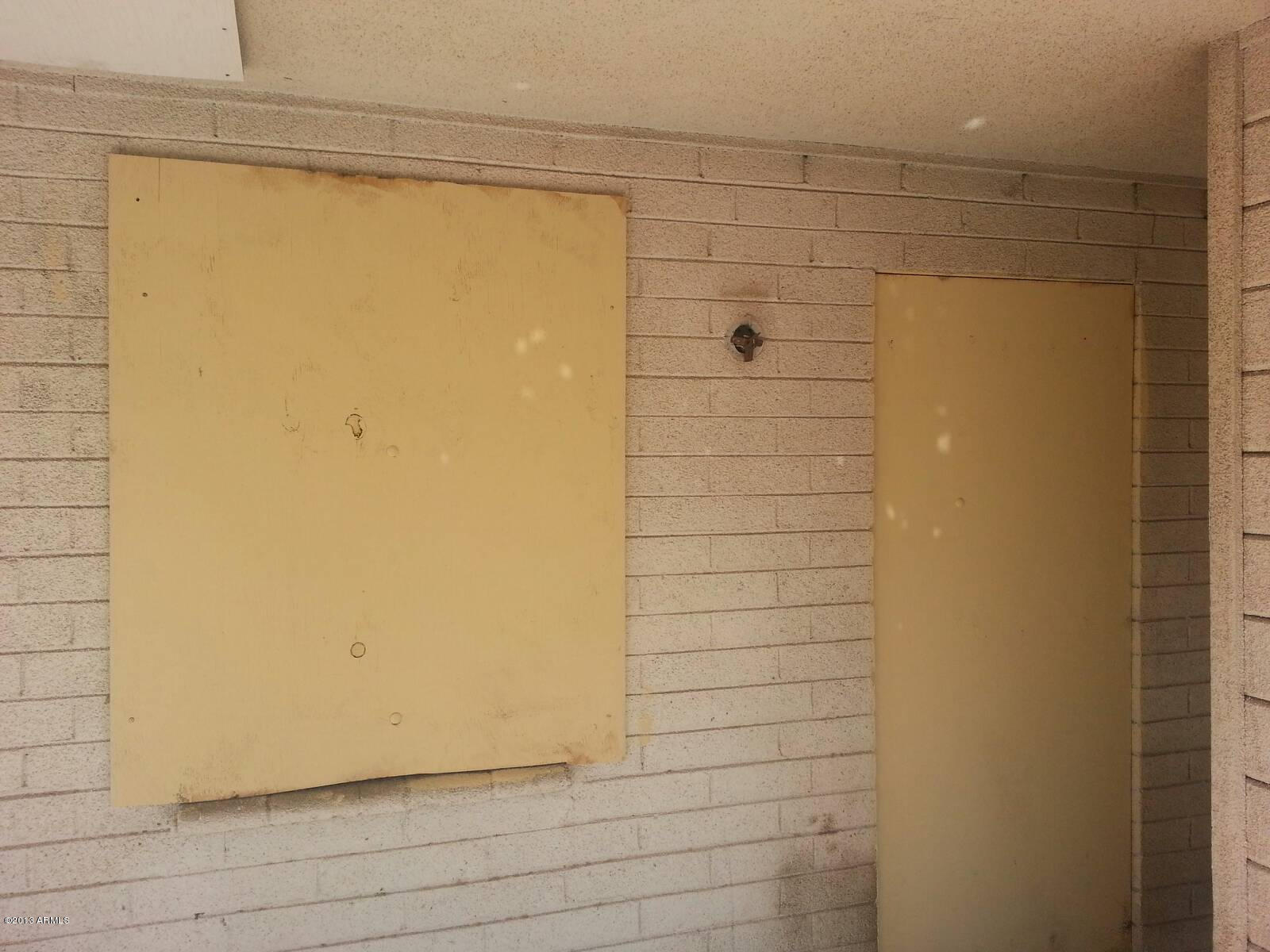 3633 West Almeria Road Phoenix, AZ 85009 - Photo 4 of 27 back3