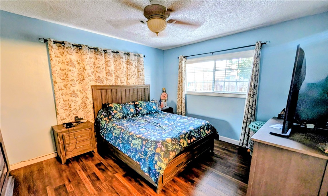 417 West Pear Street Compton, CA 90222 - Photo 8 of 12