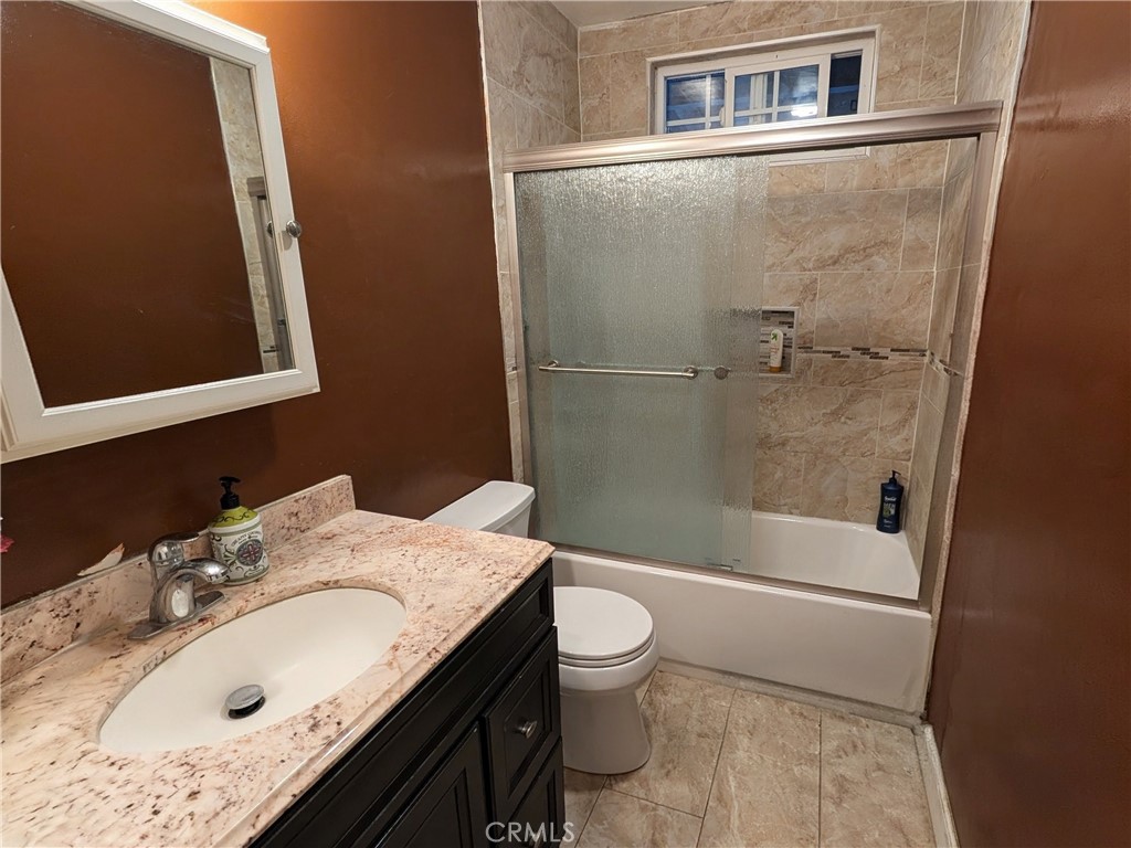 417 West Pear Street Compton, CA 90222 - Photo 9 of 12