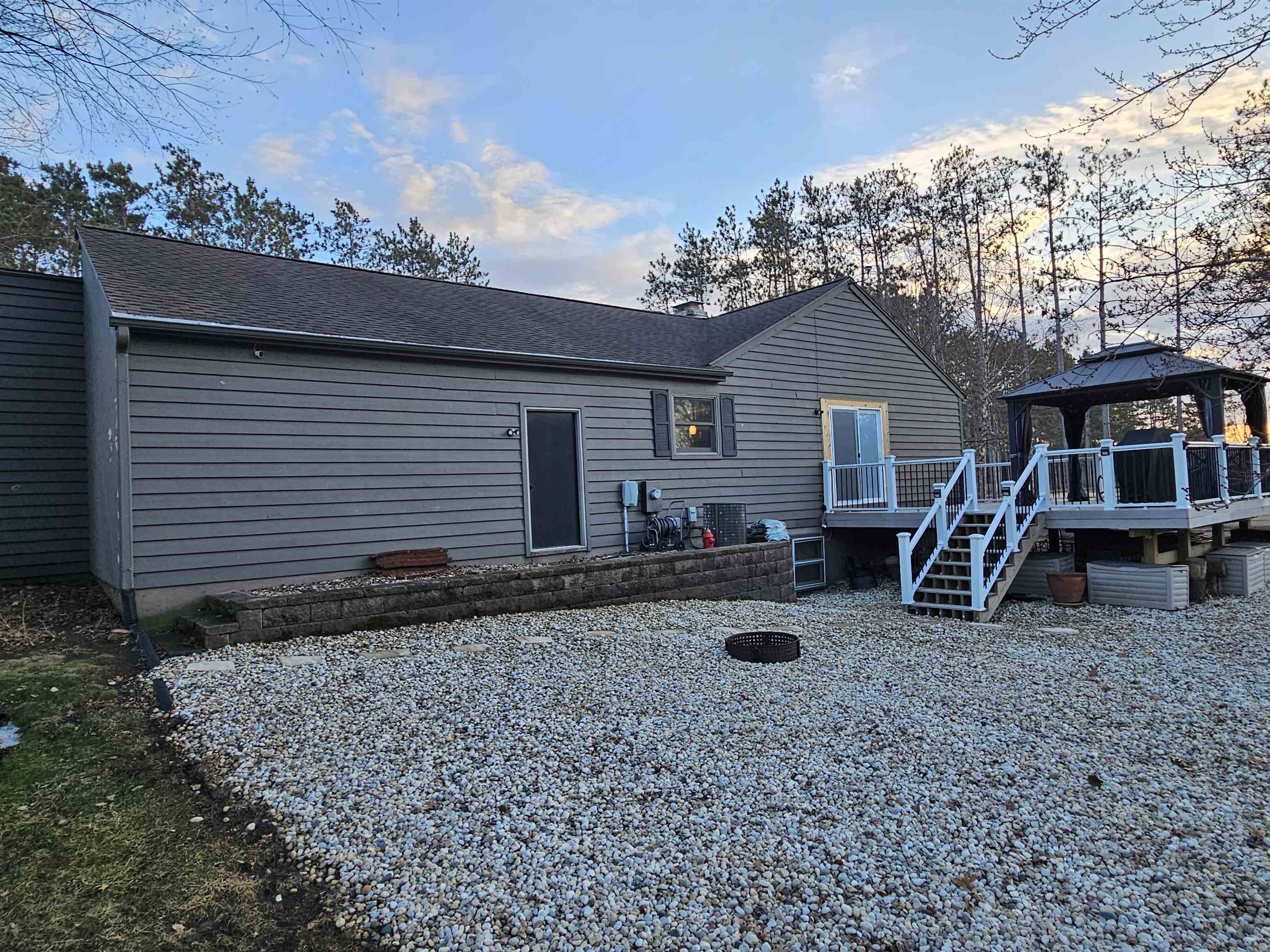 S2943 Fairway Drive Reedsburg, WI 53959 - Photo 5 of 37