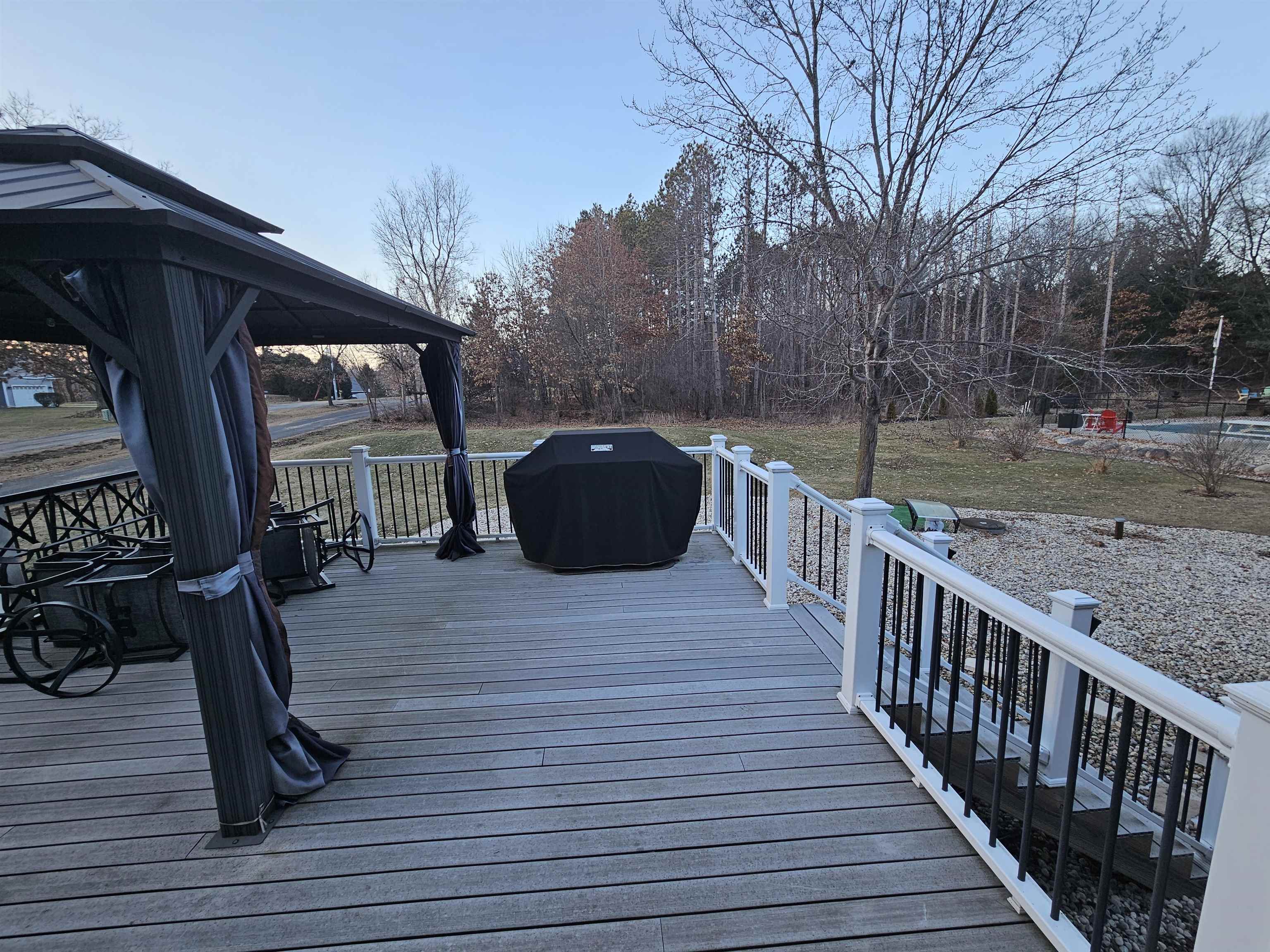 S2943 Fairway Drive Reedsburg, WI 53959 - Photo 7 of 37