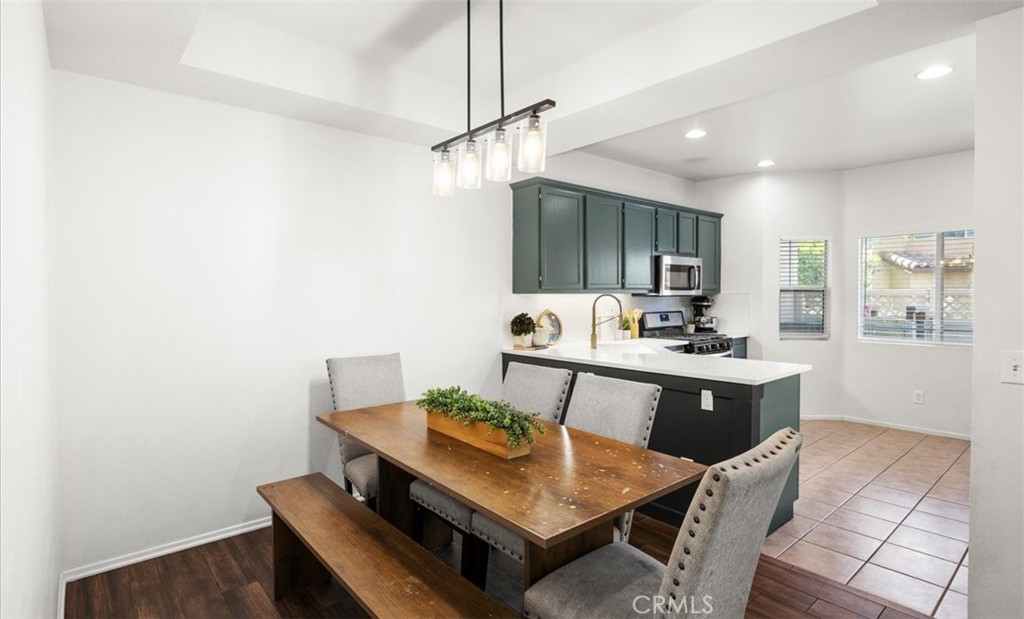 13077 Vía Salvia Riverside, CA 92503 - Photo 14 of 41