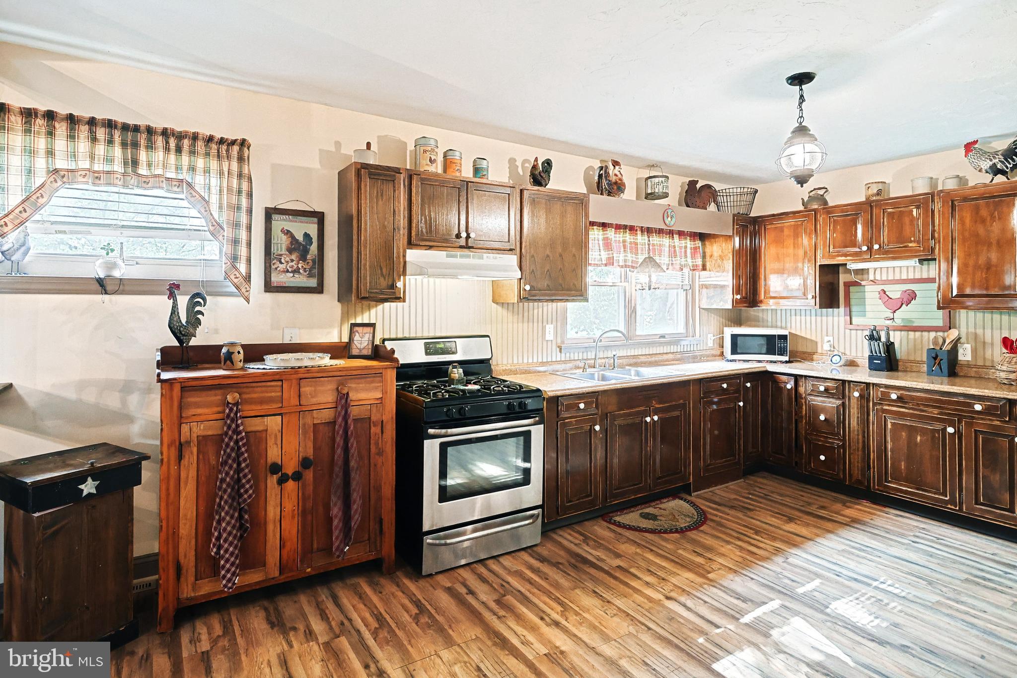 3291 Alta Vista Road Dover, PA 17315 - Photo 11 of 33 Kitchen