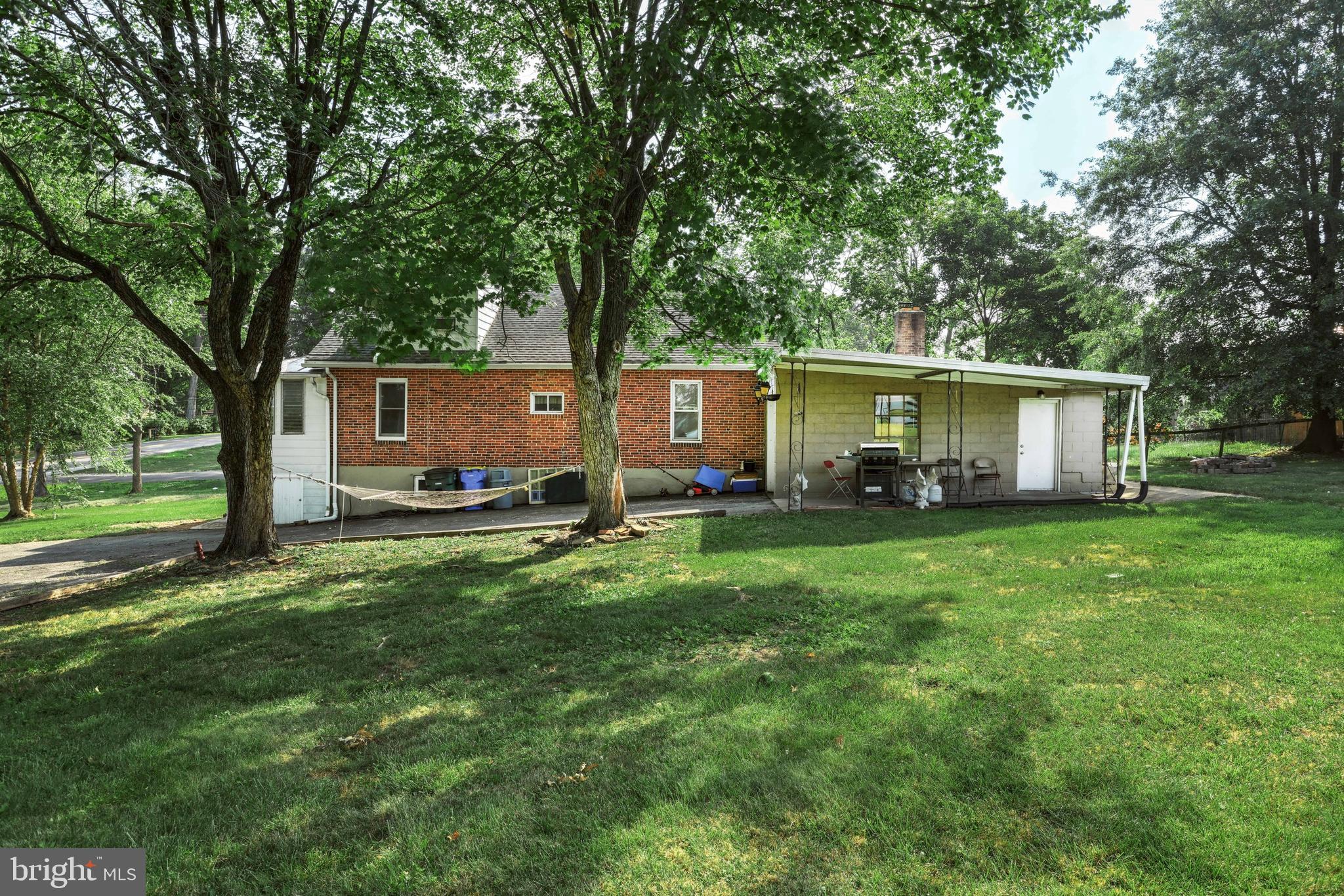 2 car garage & carport