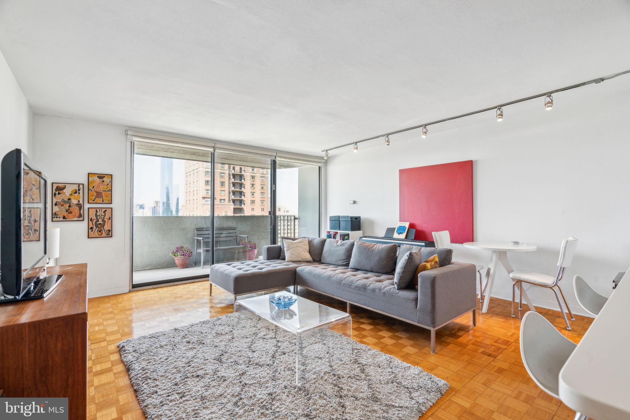 224 West Rittenhouse Square, Unit 1914 Philadelphia, PA 19103 - Photo 1 of 27