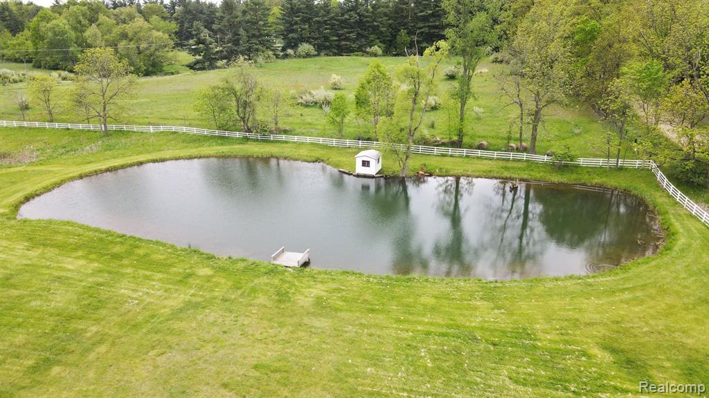 775 Sexton Road Howell, MI 48843 - Photo 2 of 96