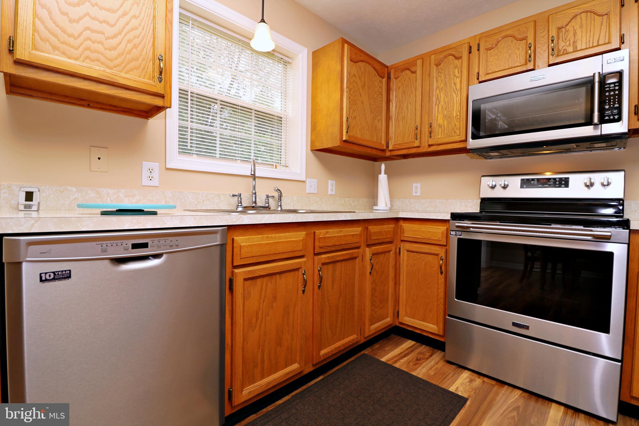 114 Michelle Drive Ranson, WV 25438 - Photo 9 of 21 Kitchen