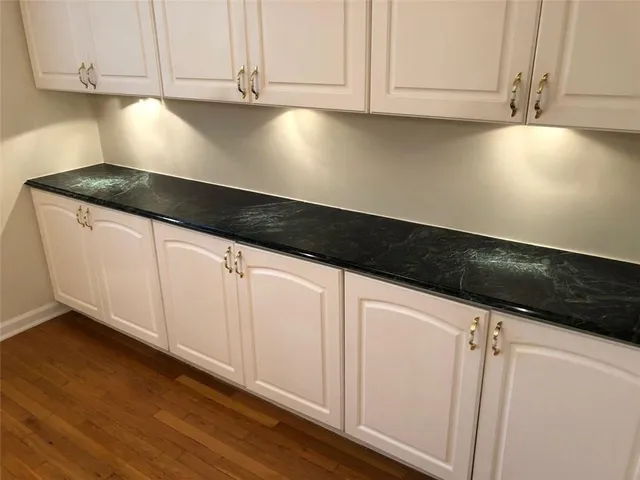 $1,750 | 3660 Peachtree Road, Unit C3, Atlanta, GA 30319