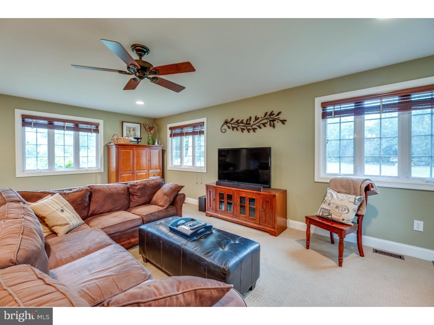 408 Willow Road Oreland, PA 19075 - Photo 10 of 22 Gallery Image 10