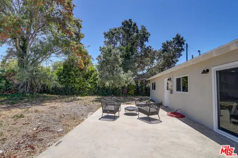 $949,000 | 476 Jeanne Court, Newbury Park, CA 91320