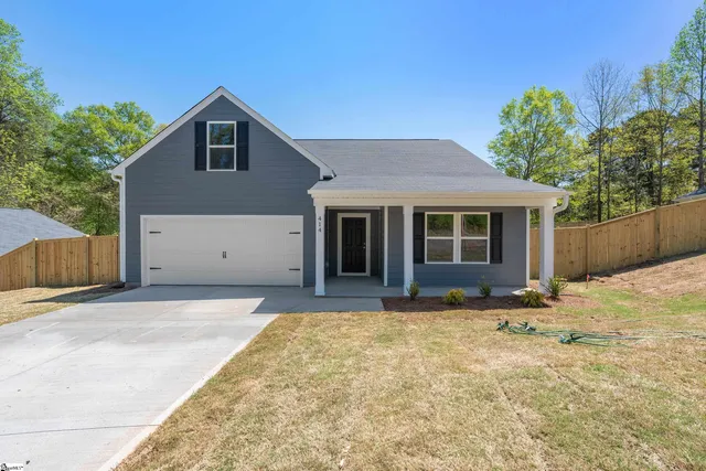 $315,000 | 414 Kensington Circle, Seneca, SC 29672