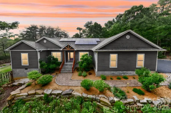 $626,000 | 549 Riverknoll Lane, Tryon, NC 28782