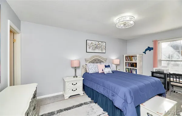 $134,900 | 4392 Chateau De Ville Drive, Unit F, St. Louis, MO 63129