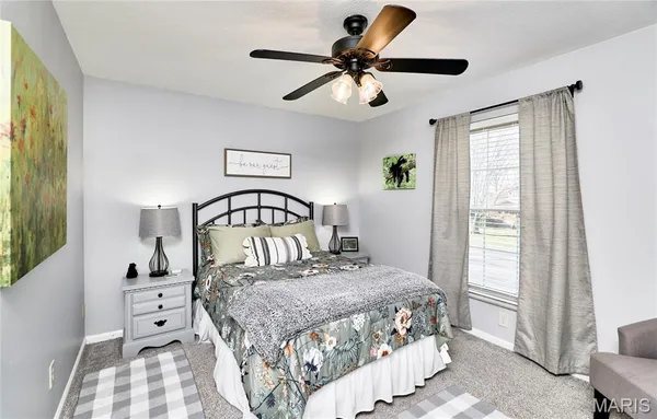 $134,900 | 4392 Chateau De Ville Drive, Unit F, St. Louis, MO 63129