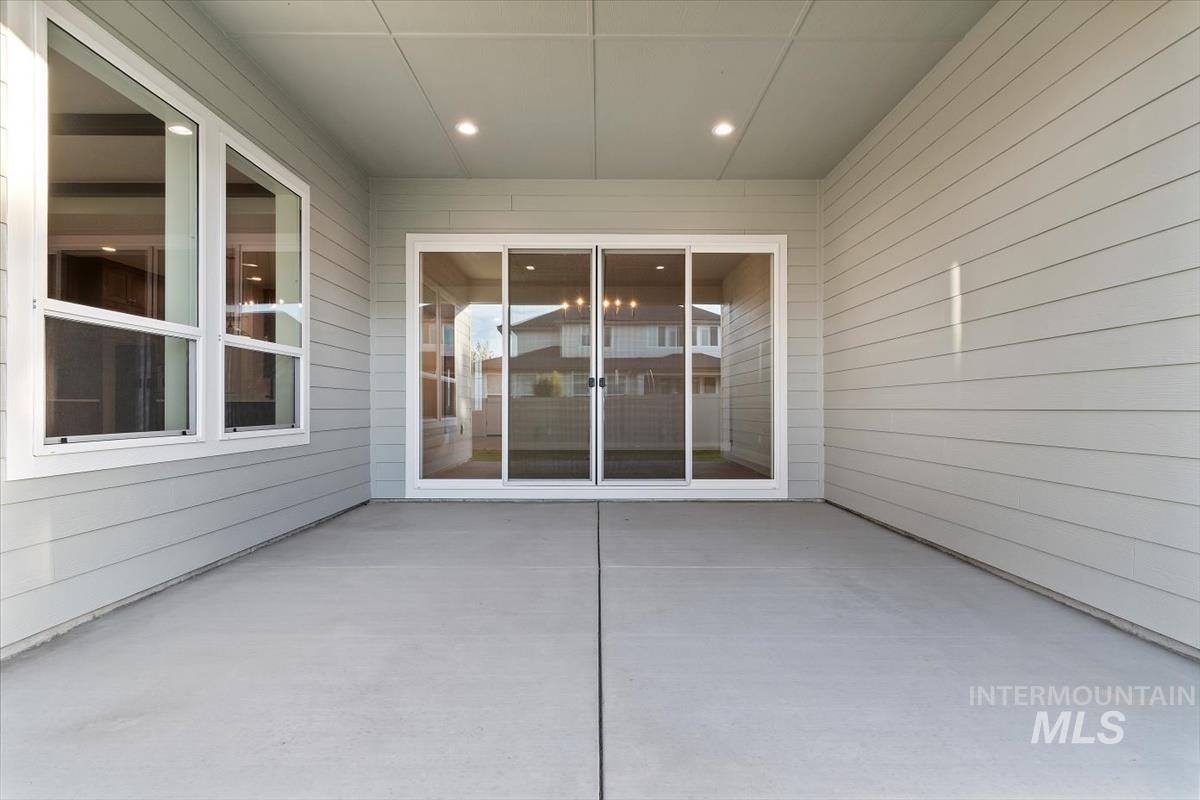 2147 East Blakehurst Avenue Kuna, ID 83634 - Photo 39 of 43 View of patio