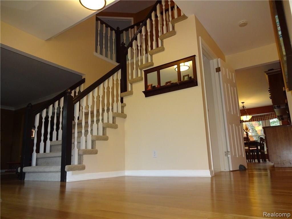 1111 Clopton Bridge Drive Rochester Hills, MI 48306 - Photo 25 of 59