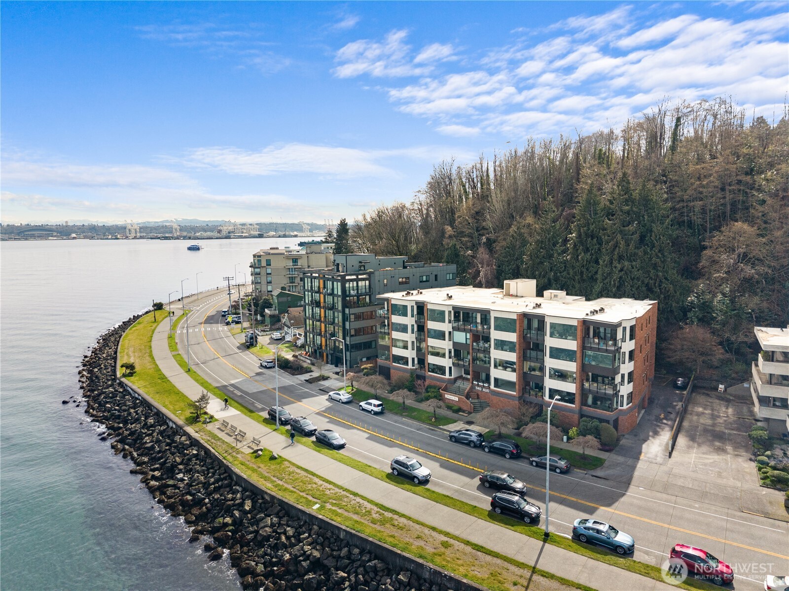 1140 Alki Avenue Southwest, Unit 204 Seattle, WA 98116 - Photo 1 of 31