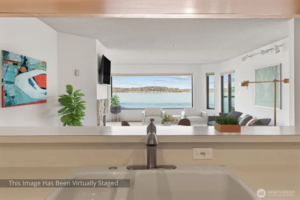 $729,000 | 1140 Alki Avenue Southwest, Unit 204, Seattle, WA 98116