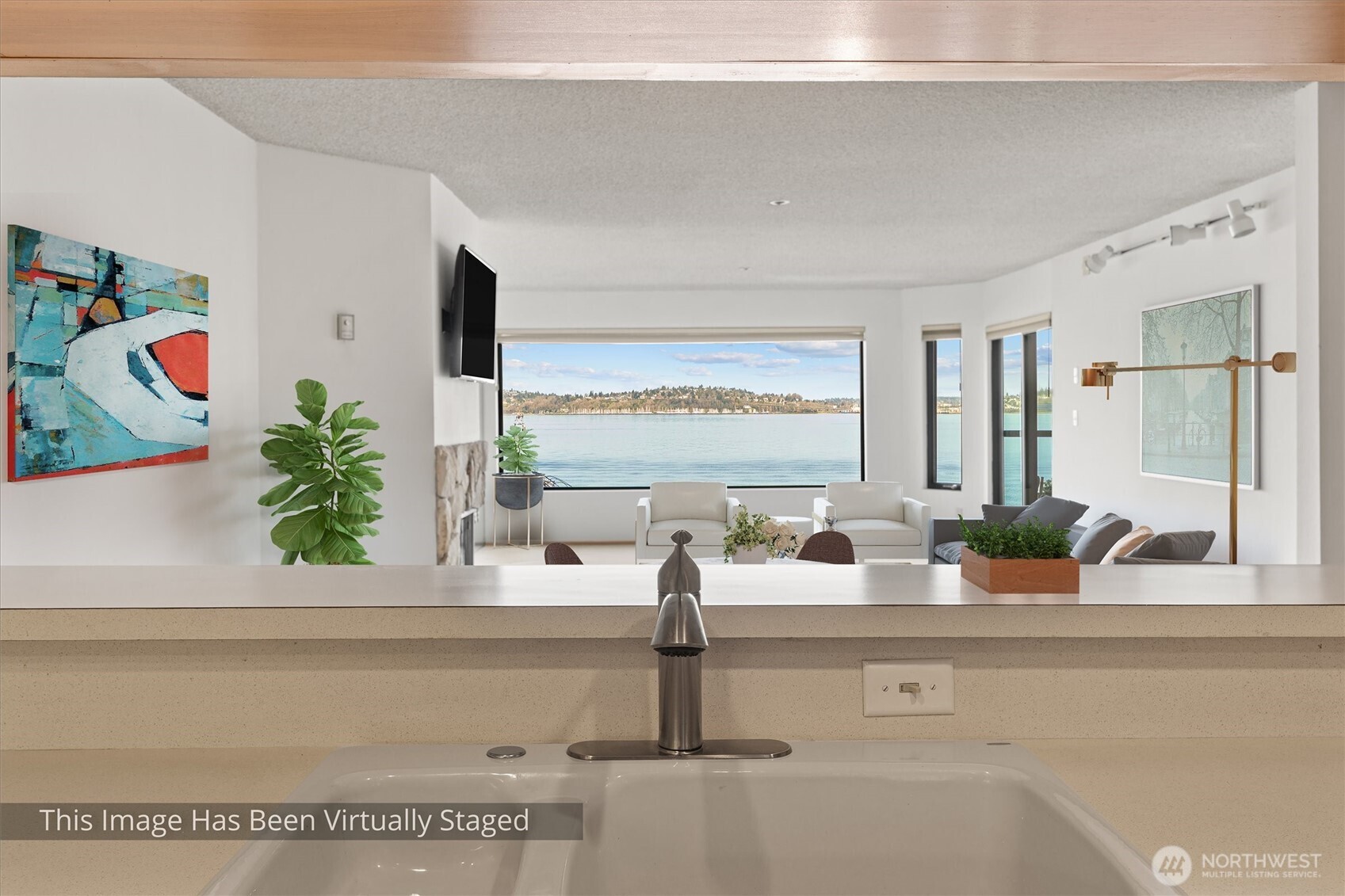 1140 Alki Avenue Southwest, Unit 204 Seattle, WA 98116 - Photo 12 of 31
