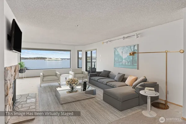 $729,000 | 1140 Alki Avenue Southwest, Unit 204, Seattle, WA 98116