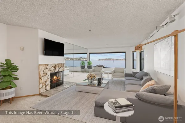 $729,000 | 1140 Alki Avenue Southwest, Unit 204, Seattle, WA 98116