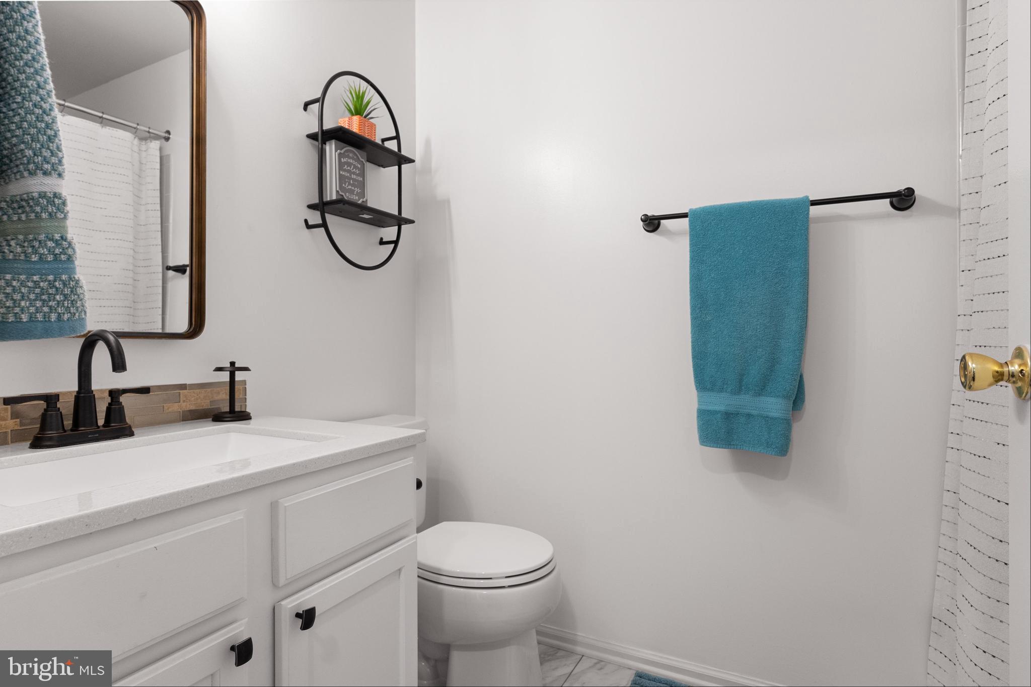 2306 Rabbit Run Road Marlton, NJ 08053 - Photo 14 of 26 Bathroom #1