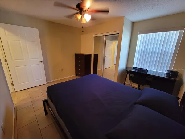 $1,395 | 3705 Southwest 27th Street, Unit 1016, Gainesville, FL 32608