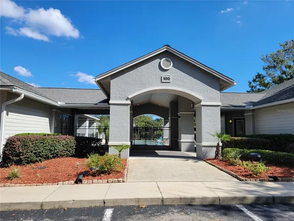 $1,395 | 3705 Southwest 27th Street, Unit 1016, Gainesville, FL 32608