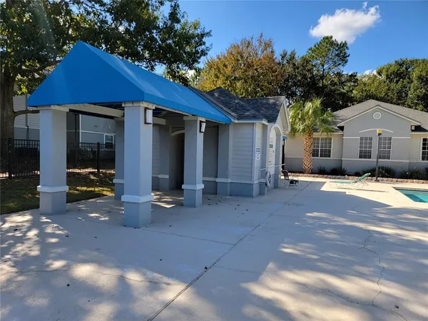 $1,395 | 3705 Southwest 27th Street, Unit 1016, Gainesville, FL 32608