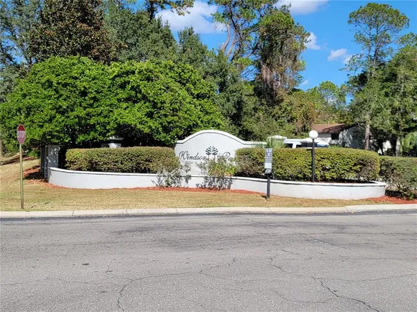 $1,395 | 3705 Southwest 27th Street, Unit 1016, Gainesville, FL 32608