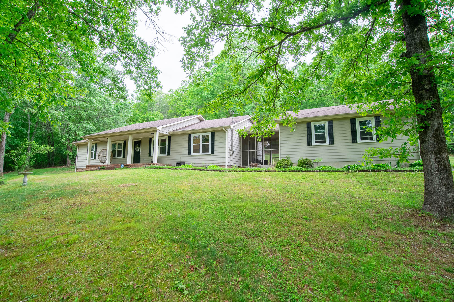 2752 Swanson Road Ringgold, GA 30736 - Photo 2 of 26 Swanson Frunt 01