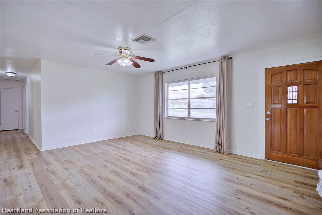 1221 Forest Road Sebring, FL 33872 - Photo 6 of 37