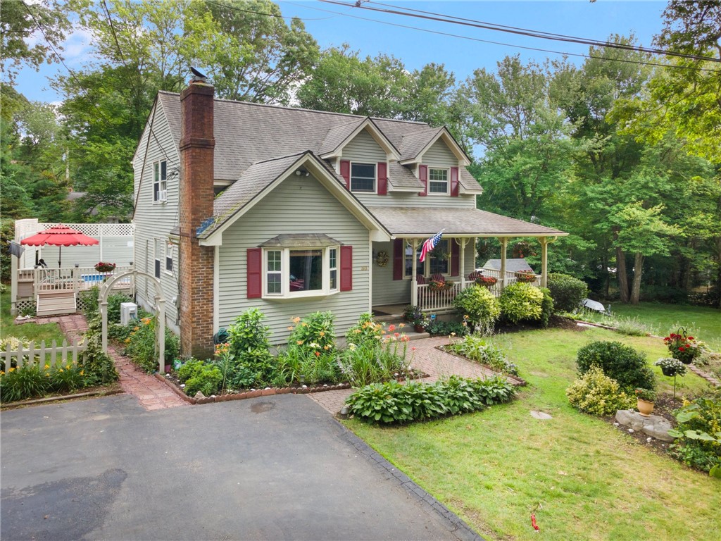 50 Betony Road Narragansett, RI 02874 - Photo 3 of 50 Gallery Image 3