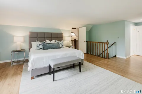 $2,395,000 | 3 Holmewood Lane, New Canaan, CT 06840