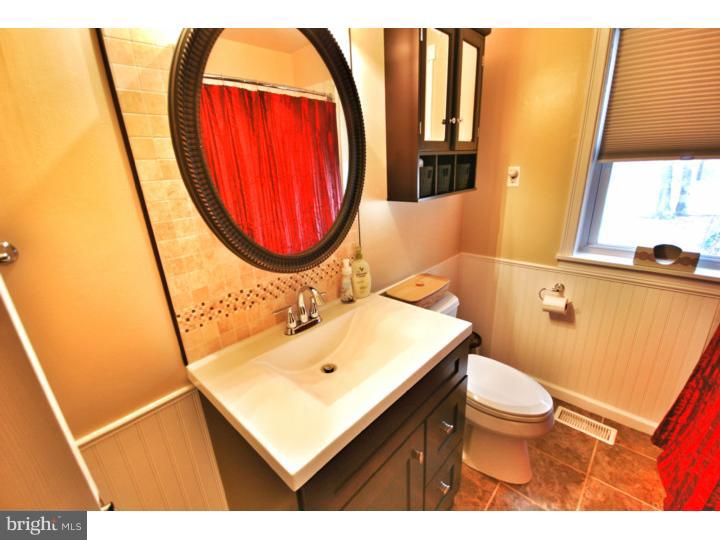 139 Blue Anchor Road Sicklerville, NJ 08081 - Photo 13 of 25
