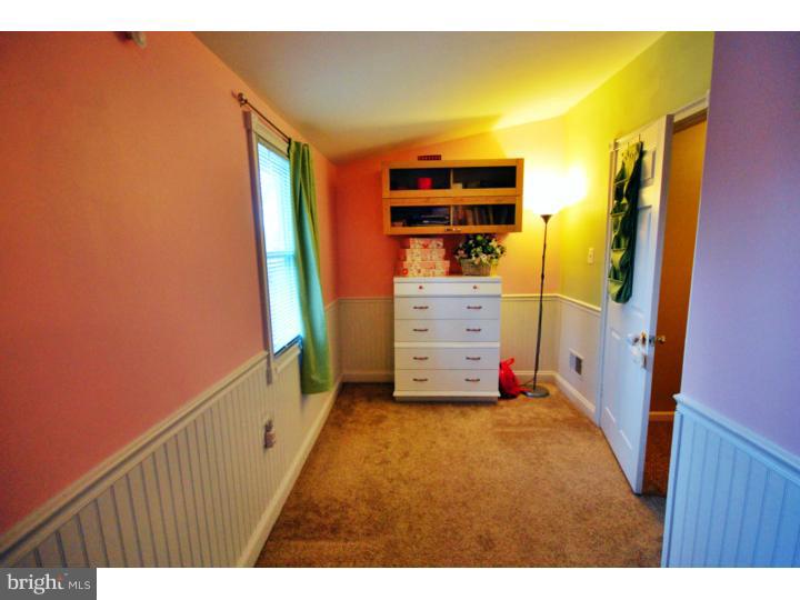 139 Blue Anchor Road Sicklerville, NJ 08081 - Photo 17 of 25