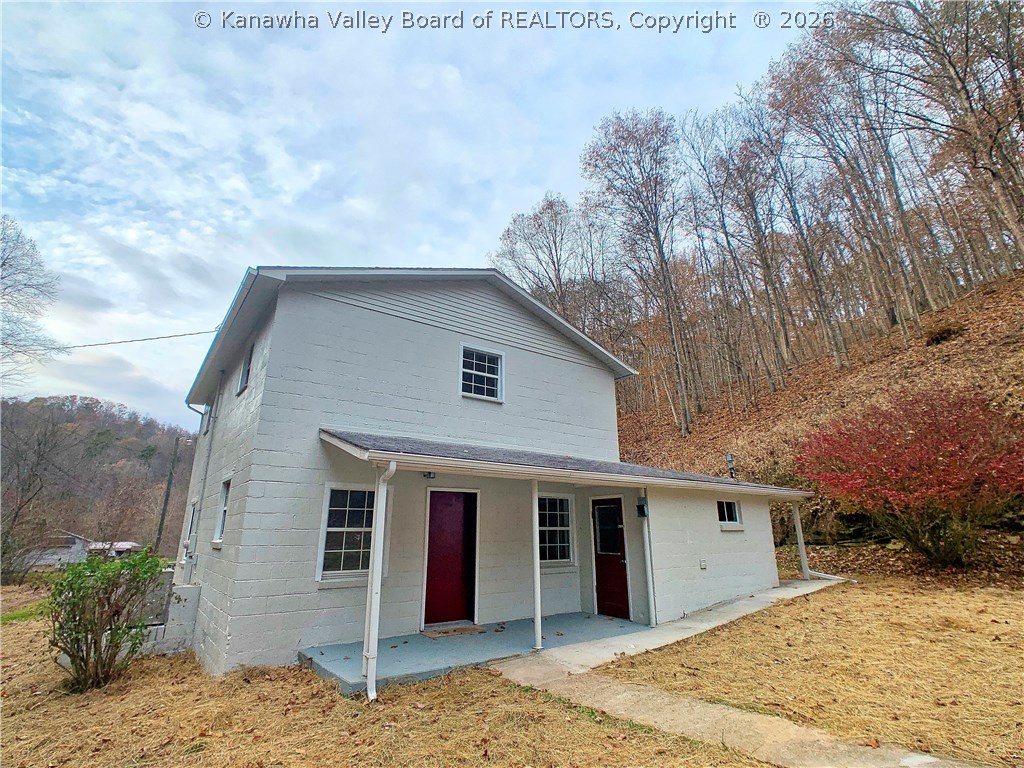 153 Rocky Road Elkview, WV 25071 - Photo 5 of 25 Gallery Image 5