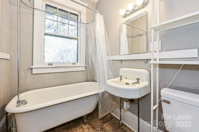 $1,195 | 1506 Nassau Boulevard, Charlotte, NC 28205