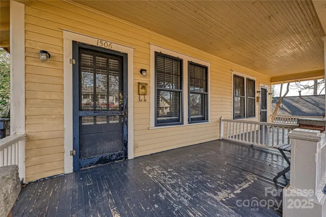 $1,195 | 1506 Nassau Boulevard, Charlotte, NC 28205