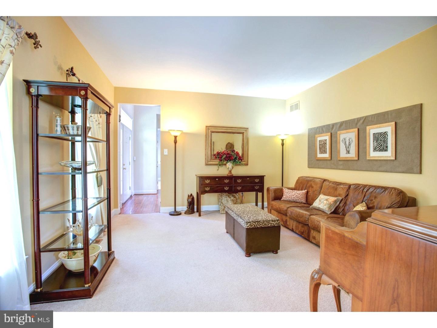 4720 Cheshire Road Doylestown, PA 18902 - Photo 6 of 22 Living Room