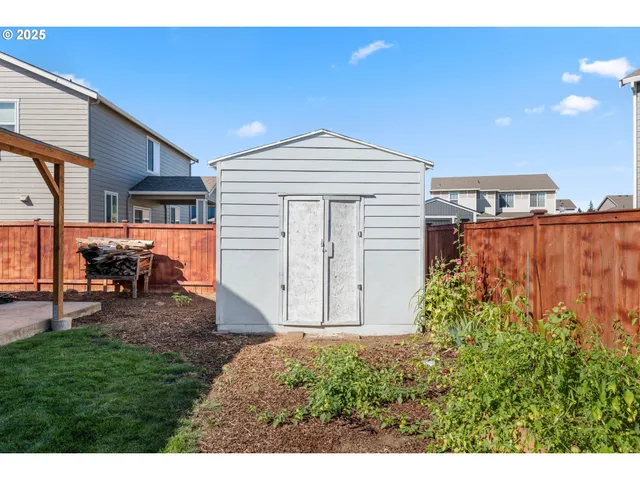 a view of an outdoor space with a patio