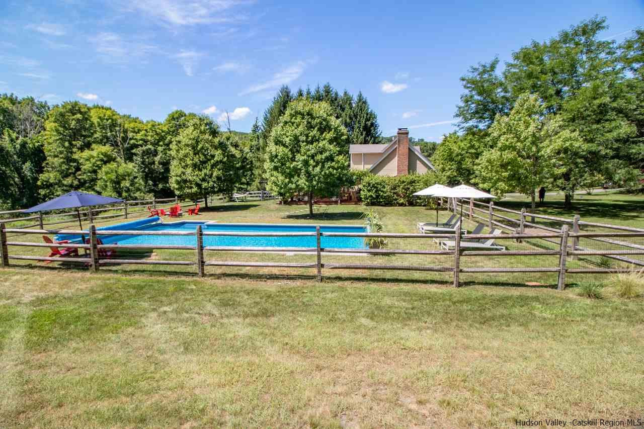 173 Peak Road Stone Ridge, NY 12484 - Photo 31 of 34 a view of a garden with an outdoor space