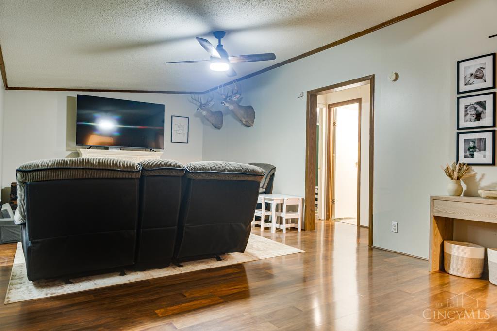 922 Nauvoo Road Clarksville, OH 45113 - Photo 4 of 24 Gallery Image 4