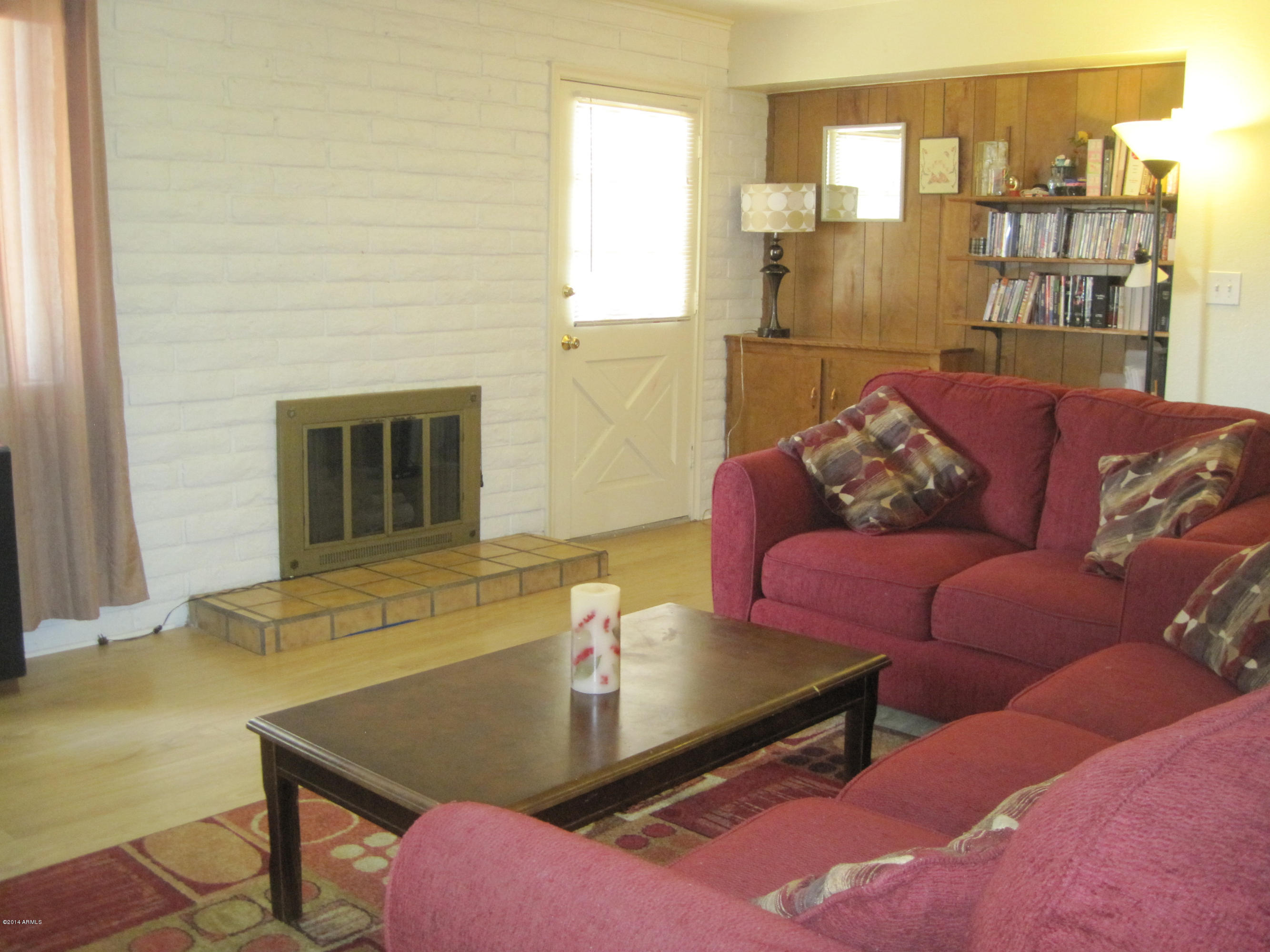 3031 South Rural Road, Unit 33 Tempe, AZ 85282 - Photo 4 of 10 Living Room